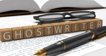 Ghostwriter beauftragen: Legal oder nicht?