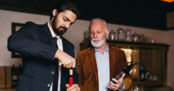 Sommelier: Ein exklusiver Beruf für Weinfanatiker