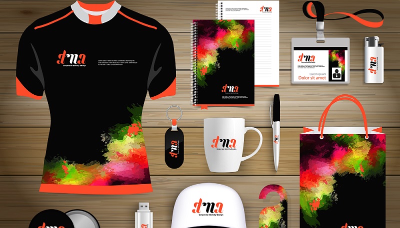 Wer beispielsweise ein groß bedrucktes T-Shirt auf einer Massenveranstaltung trägt, läuft damit automatisch Werbung für das Unternehmen.