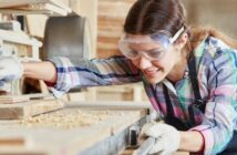 Chancen für Frauen im Handwerk (Foto: Adobe Stock- Robert Kneschke)