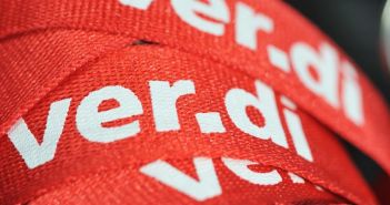 Verdi Nord setzt sich für gerechtere Bezahlung ein Verdi kündigt weitere Warnstreiks im Einzelhandel und Großhandel (Foto: AdobeStock - nmann77 430195882)