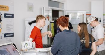 Ausbildungs- und Erlebnistag bei MEKRA Lang in Ergersheim (Foto: MEKRA Lang GmbH & Co. KG)