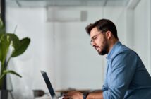 Jobs der Zukunft: Welche Arbeitsplätze werden durch den KI-Hype besonders interessant? (Foto: AdobeStock - insta_photos 1145263398)