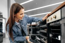Ratenkredit-Vergleich: Tipps für eine kluge Kreditentscheidung (Foto: AdobeStock - fotofabrika - 440996515)
