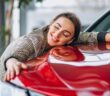 Wenn der Dispo streikt: So können Arbeitnehmer einen Kredit trotz Schufa beantragen (Foto: AdobeStock - Petro - 483992467)