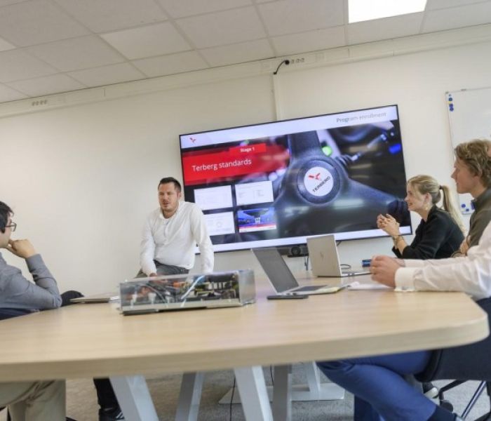 Terberg Academy mit Schulungszentrum in Houten, NL und Bochum, D. (Foto: Terberg Special Vehicles)